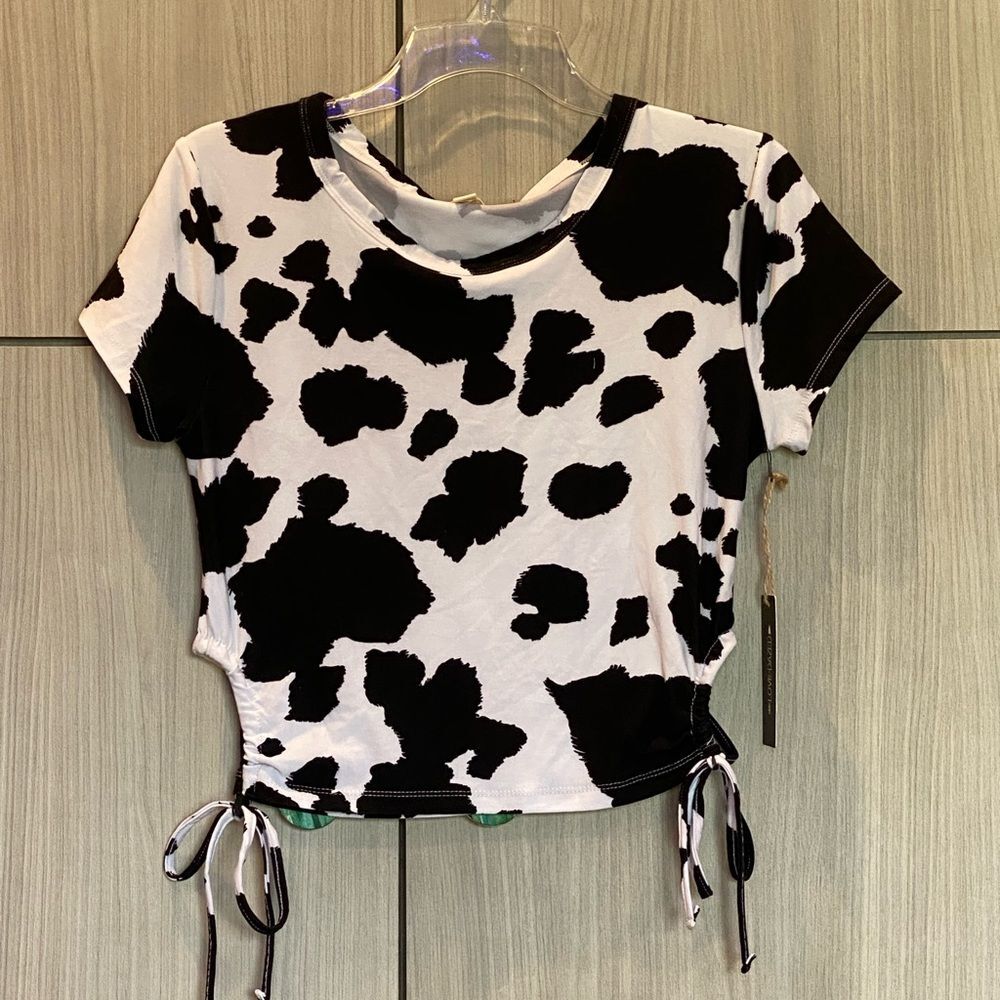 Love ❤️ Dazed Cow Print Top
